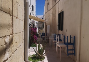  Affittasi bilocale  arredato con patio ad Otranto Otranto