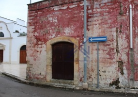 Casale in vendita nel centro di Carmiano