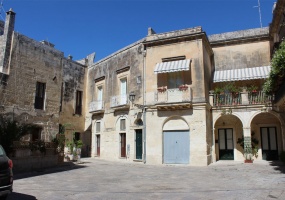 Solo a studenti affittasi bilocale centro storico Lecce